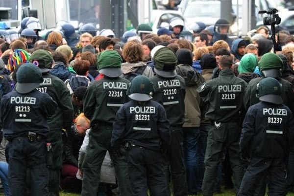 policija